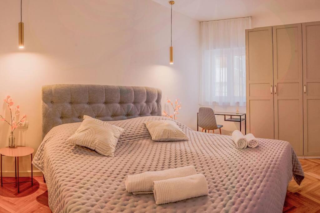ספליט Luksuzni Apartman Ribica U Samom Centru Grada מראה חיצוני תמונה